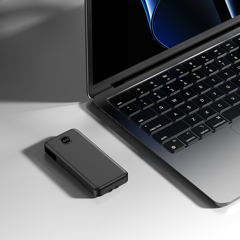 Built-in Cable Power Bank (10,000mAh)