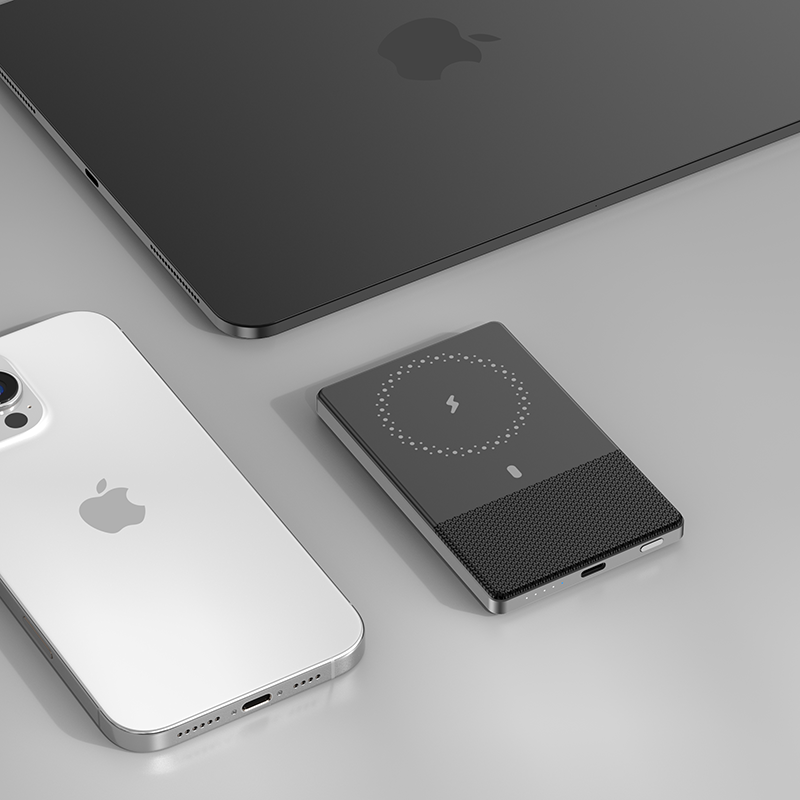 Ultra-thin Magnetic Wireless Power Bank (5,000mAh)
